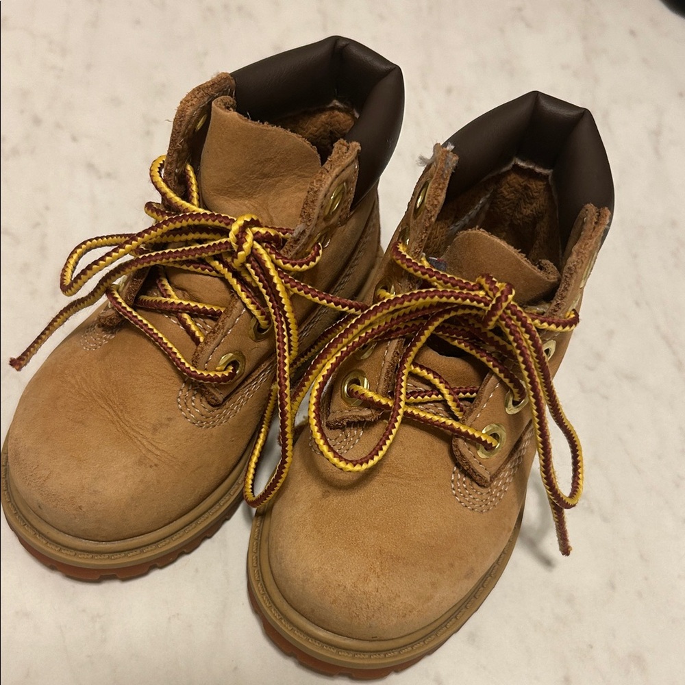 Timberland Kids Tan Boots with Yellow and Red Laces toddler size 5